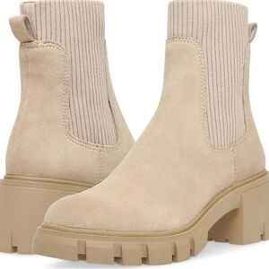 Steve Madden - Hutch Boot Sand Suede - Size 8